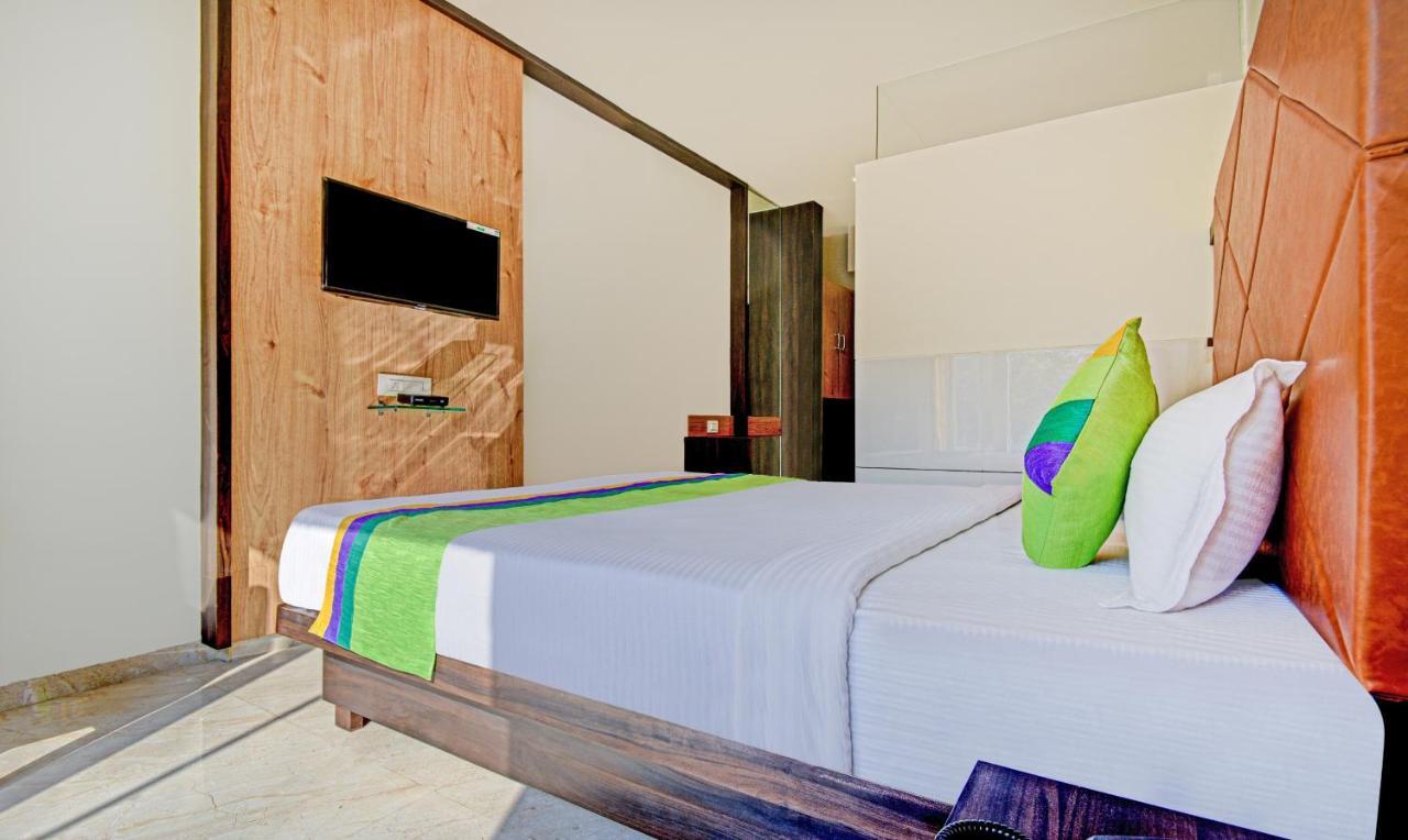 Treebo Trend Mb Residency Hotell Mumbai Exteriör bild
