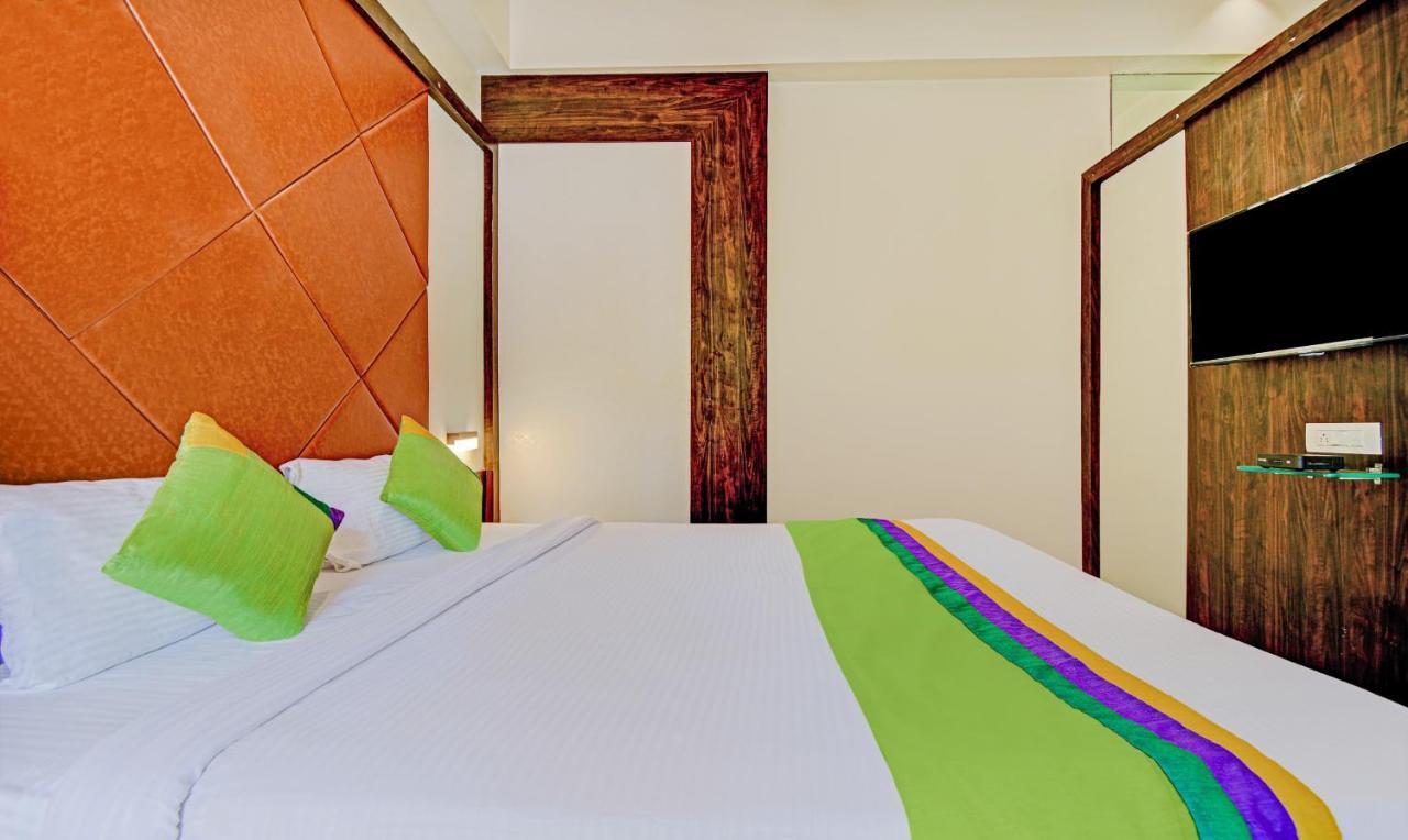 Treebo Trend Mb Residency Hotell Mumbai Exteriör bild